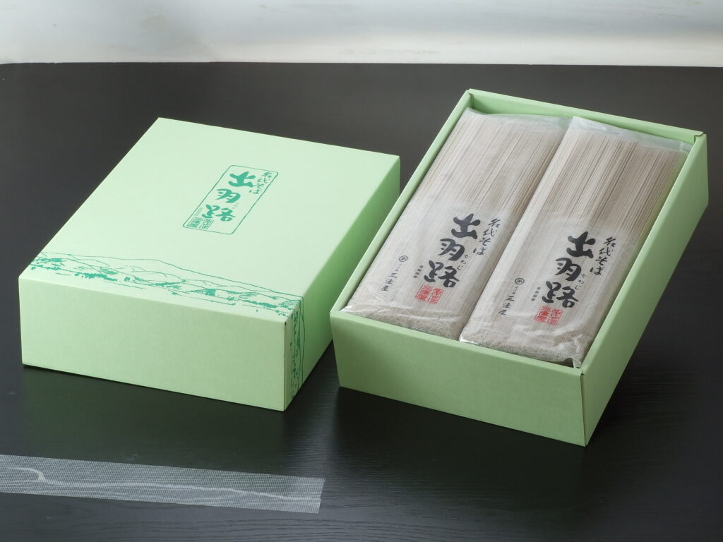 乾麺ギフト出羽路【10把　化粧箱入り】 [6,480円]