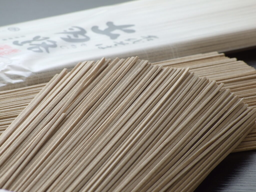 三津屋乾麺出羽路　400ｇ [626円]